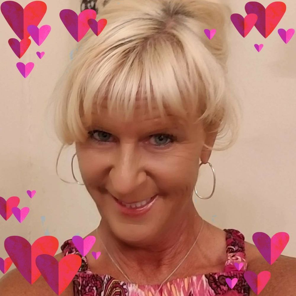 Meet your Posher, Manda